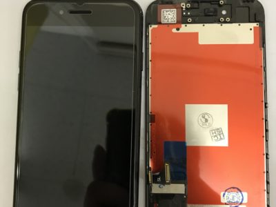 北九州市よりiPhone7の液晶不具合