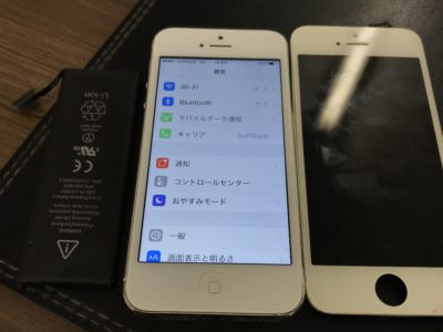 福岡市よりiPhone5の液晶不具合+バッテリー交換
