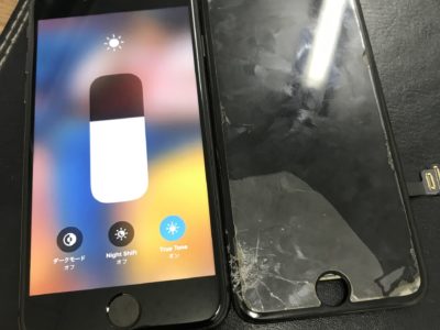 北九州市小倉南区よりiPhone8のガラス割れ修理（HQパネル）