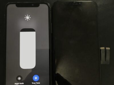 北九州市よりiPhoneXの液晶不具合