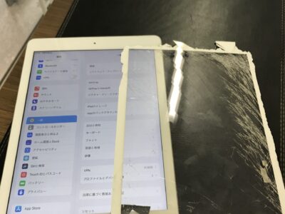 北九州市よりiPad5のガラス割れ修理