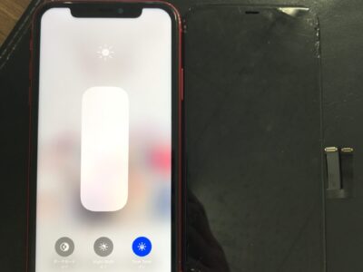 北九州市よりiPhone11の液晶不具合