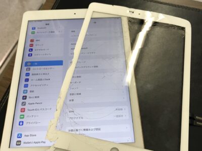 北九州市よりiPad6のガラス割れ修理