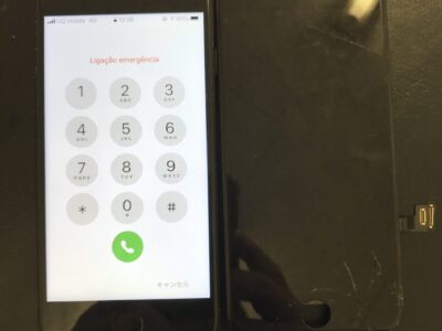北九州市よりiPhone7のガラス割れ修理