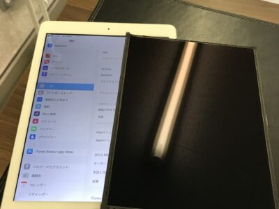 北九州市よりiPadAirの液晶不具合