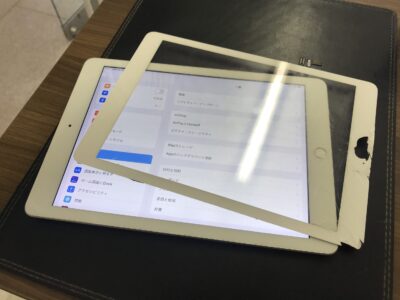 北九州市よりiPad5のガラス割れ修理