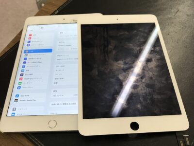 北九州市よりiPadmini4の液晶不具合