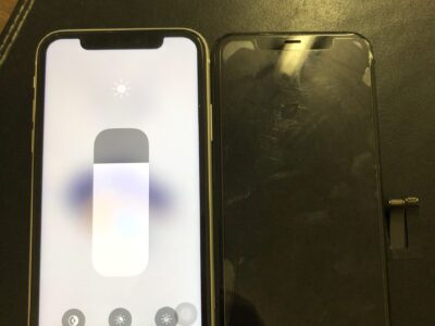 北九州市よりiPhone11のガラス割れ修理