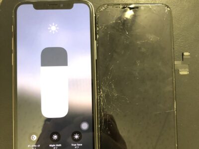 北九州市よりiPhone11Proのガラス割れ修理