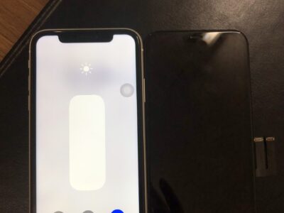 北九州市よりiPhone11の液晶不具合