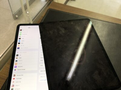 北九州市よりiPadPro11第一世代の液晶不具合