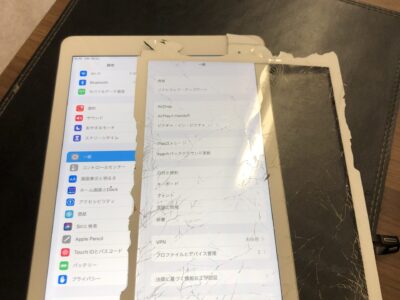 北九州市よりiPad6のガラス割れ修理