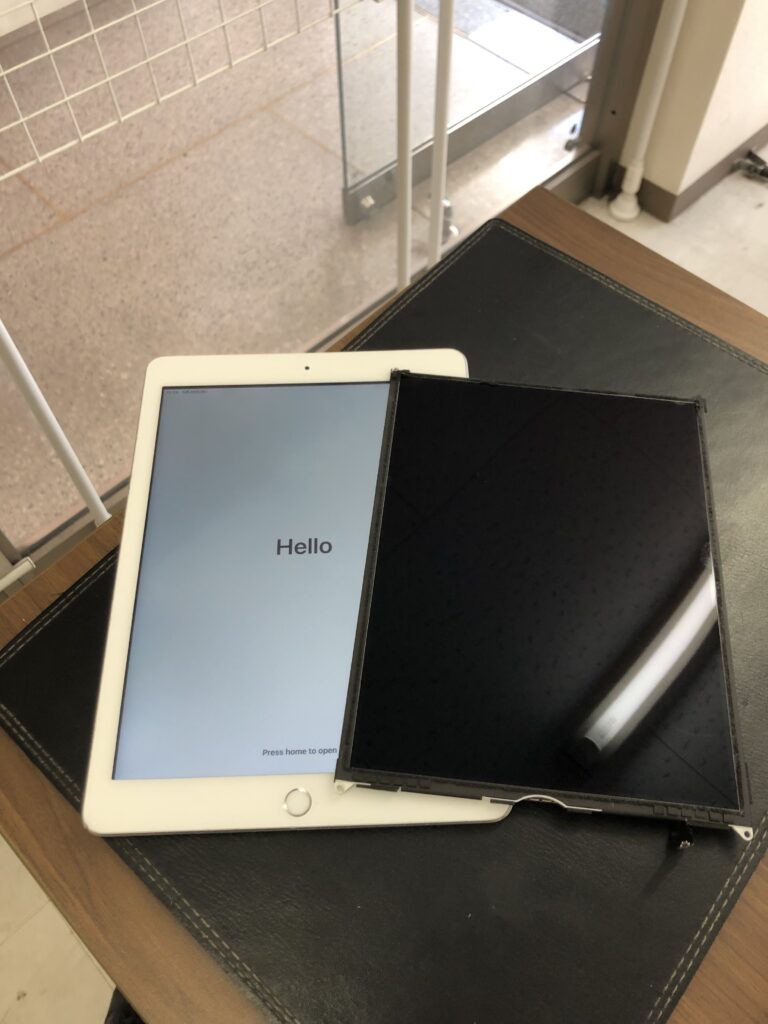 北九州市　iPad5　液晶不具合　小倉