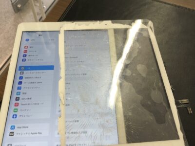 北九州市よりiPad5のガラス割れ修理