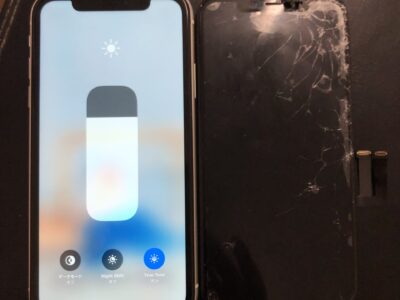 北九州市よりiPhone11の液晶不具合