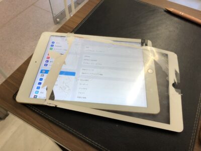 北九州市よりiPad6のガラス割れ修理