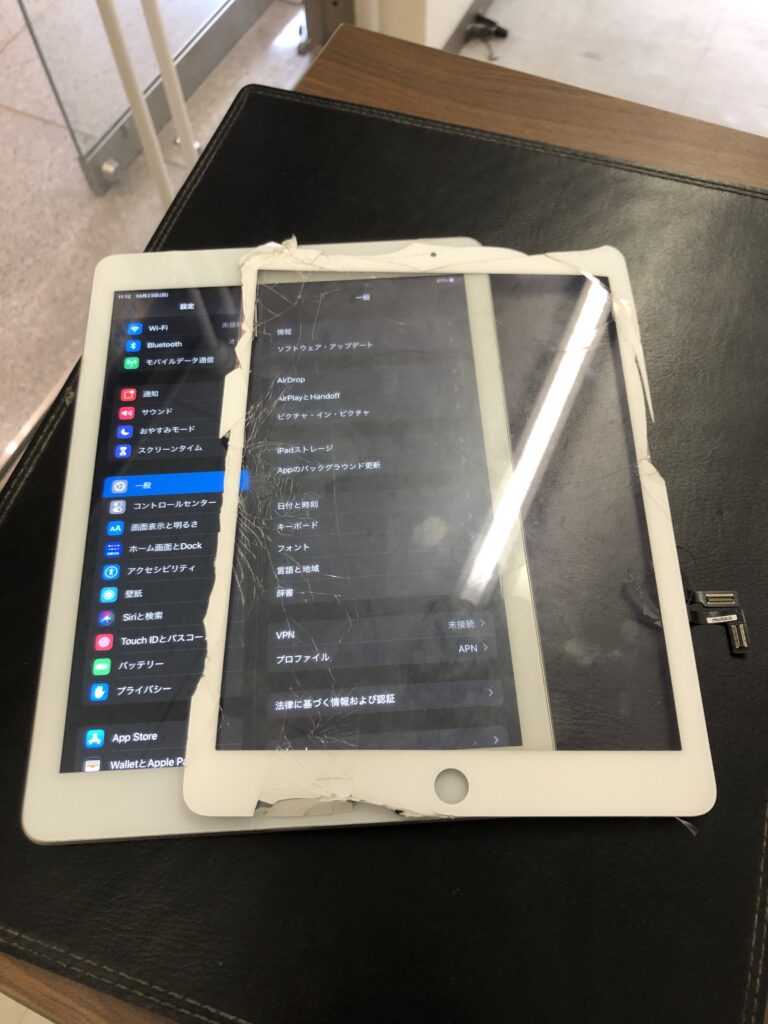 北九州市　小倉　iPad5　ガラス割れ修理