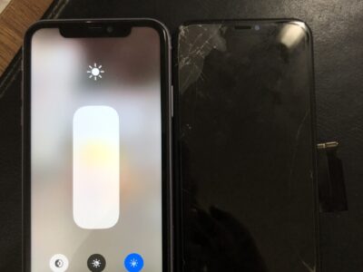 北九州市よりiPhone11の液晶不具合