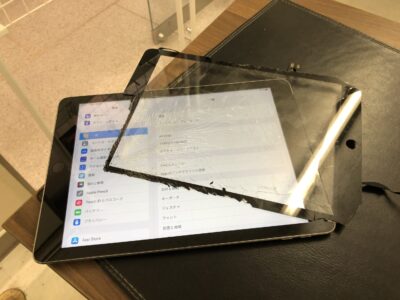 北九州市よりiPad9のガラス割れ修理