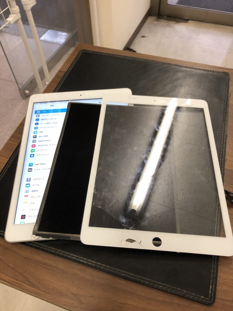 北九州市　小倉　iPad8の液晶不具合　ガラス割れ修理