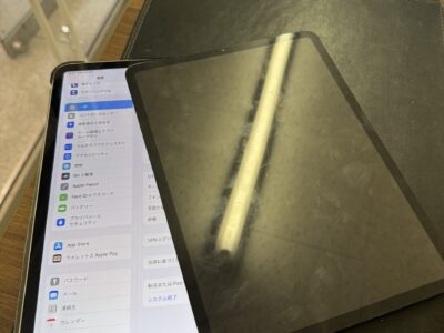 【iPad Pro 11 第1世代】液晶不具合修理のご依頼多数！落下・圧迫・表示不良に即日対応｜ジーニー小倉店（北九州市）