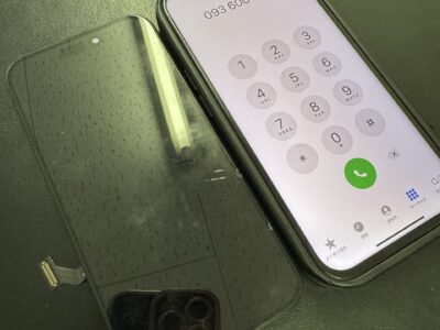 iPhone15 ガラス割れ・表示不良 修理はジーニー小倉店へ